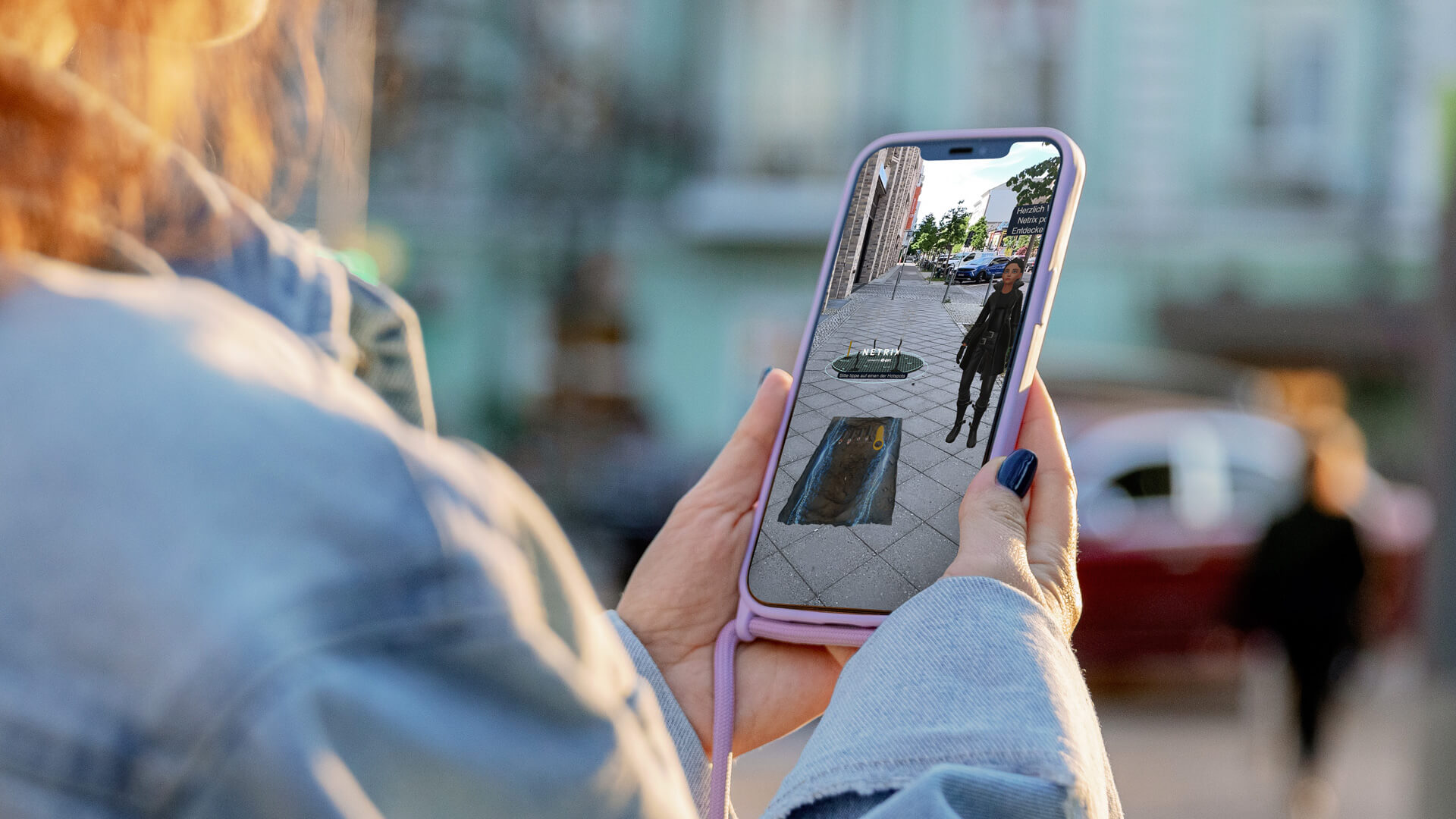 Per AR-Filter die unsichtbare Welt des E.ON-Stromnetzes entdecken.